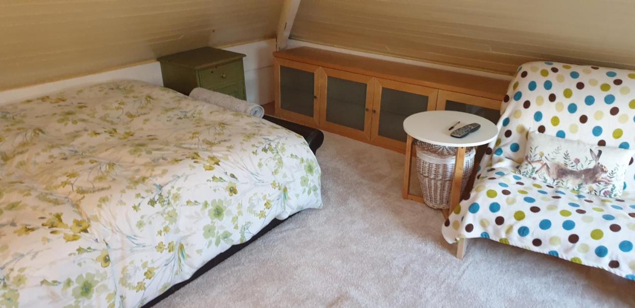 צ'סטר Le Studio Attic , Fridge Tv Microwave, מראה חיצוני תמונה